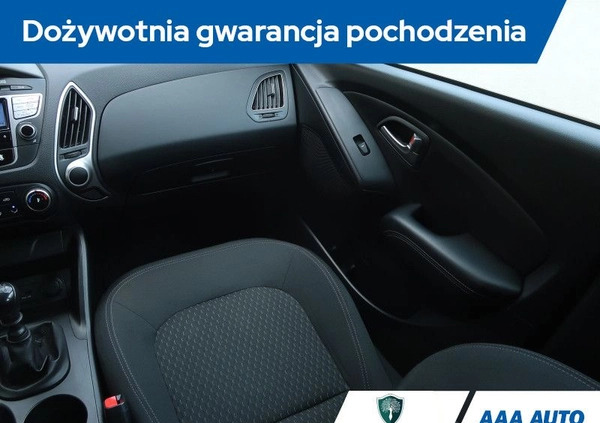 Hyundai ix35 cena 42000 przebieg: 143823, rok produkcji 2011 z Przecław małe 92